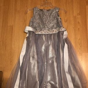 Silver Flower Girl/Bridesmaid Dress Kids Size 14